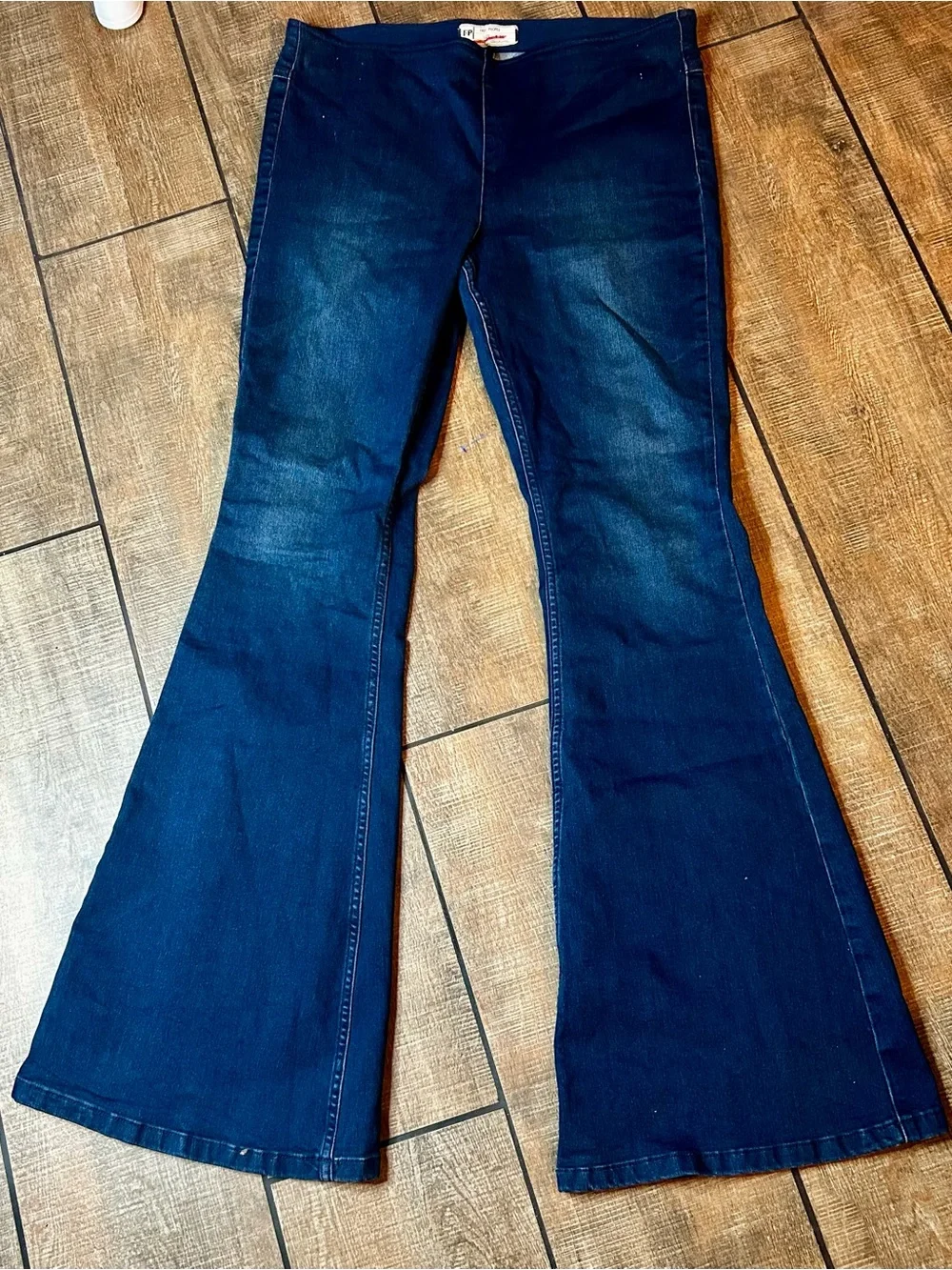 Free People Denim Slip On Flare Sz 31 / 17W / 33L
